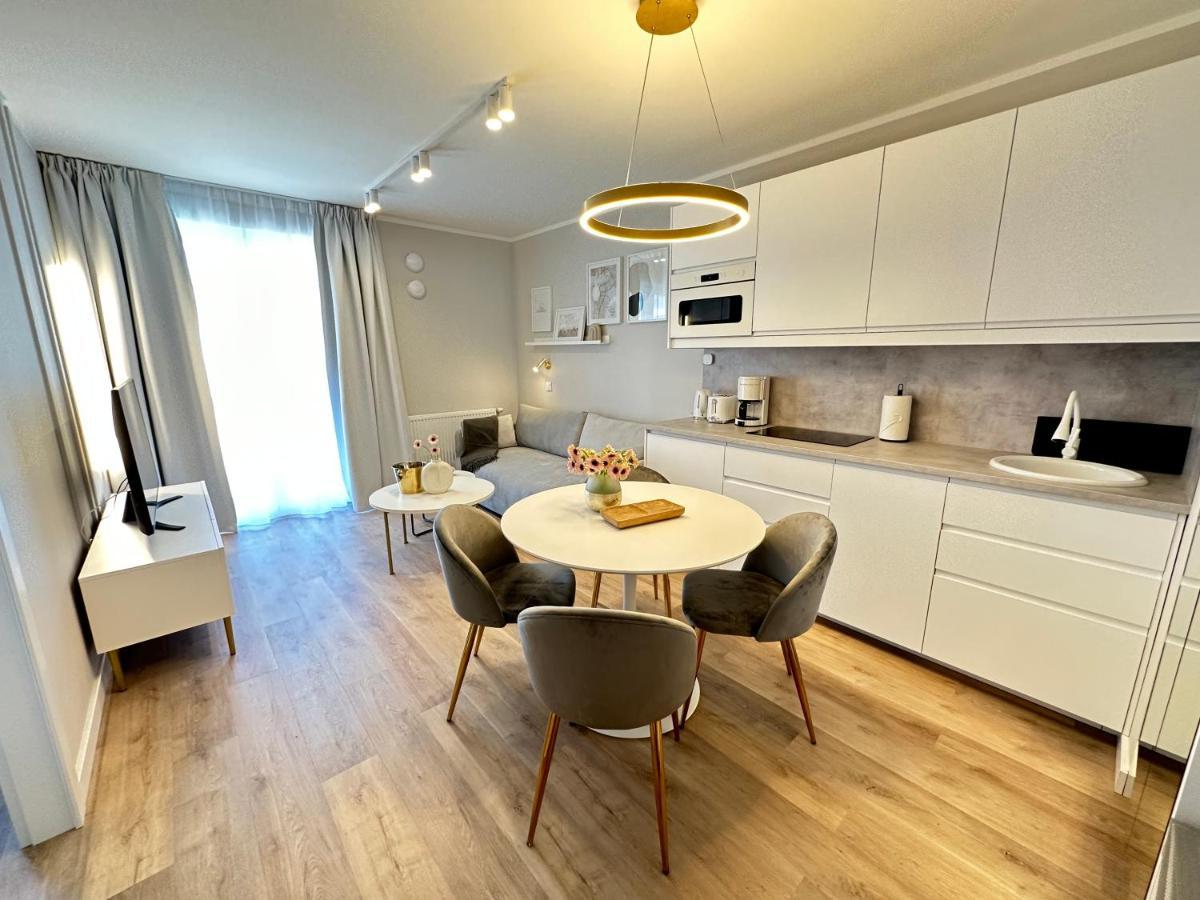 Apartamenty Baltica Pro 科沃布热格 外观 照片